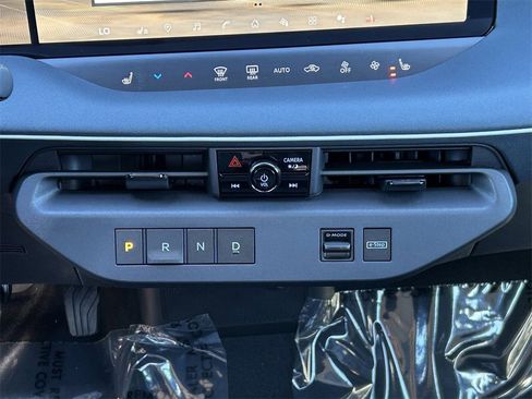 New 2026 Nissan Leaf SV+ image 13