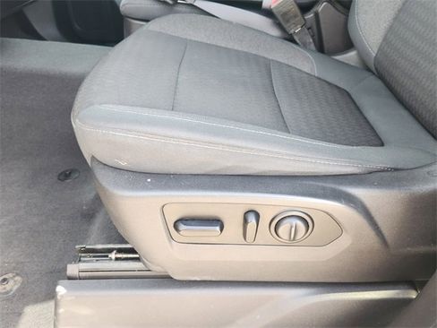 Used 2019 GMC Sierra 1500 SLE w/ SLE Value Package image 30