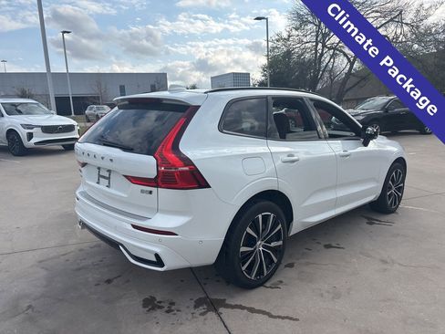 Certified 2024 Volvo XC60 B5 Plus w/ Protection Package Premier image 5