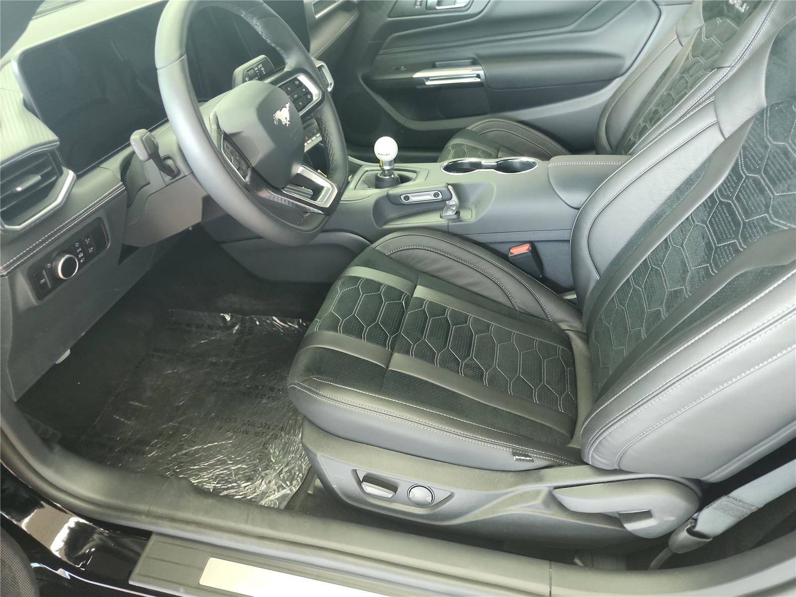 New 2026 Ford Mustang GT Premium w/ GT Performance Package RWD image 17