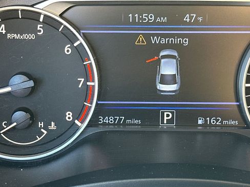 Used 2019 Nissan Altima 2.5 SR w/ SR Premium Package image 27