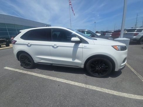 Used 2021 Ford Edge ST-Line AWD/4WD image 4