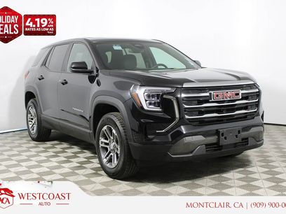 Used 2025 GMC Terrain Elevation