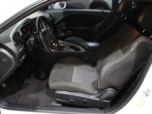 Used 2020 Dodge Challenger R/T RWD image 20