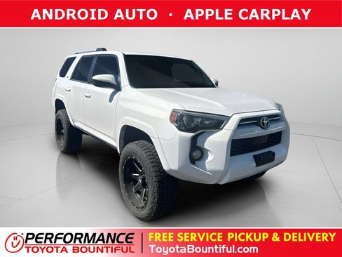 Used 2020 Toyota 4Runner SR5 AWD/4WD image 1