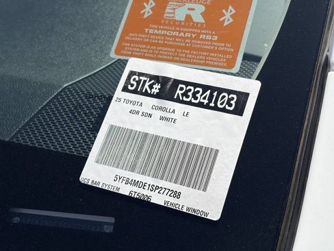 Certified 2025 Toyota Corolla LE FWD image 37