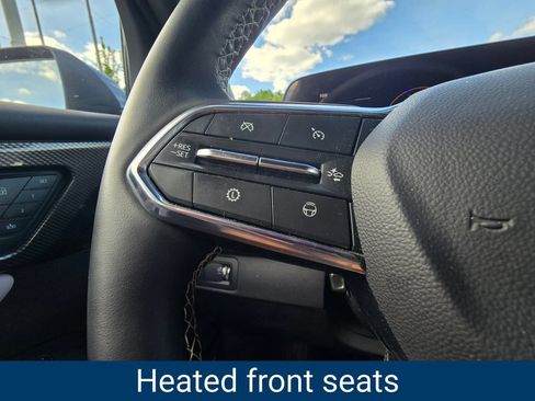 Certified 2025 Chevrolet Traverse High Country FWD image 26