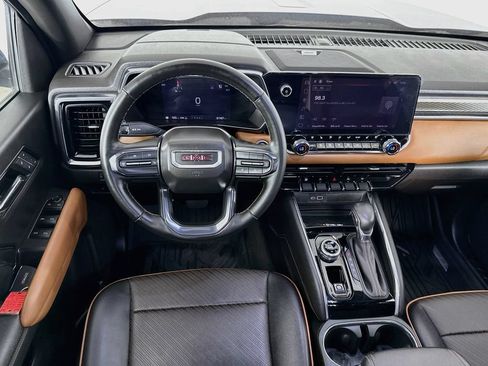 Certified 2023 GMC Canyon AT4 w/ AT4 Premium Package AWD/4WD image 26