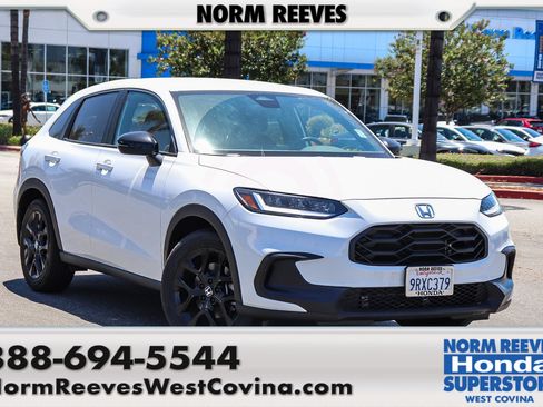 Certified 2025 Honda HR-V Sport image 1