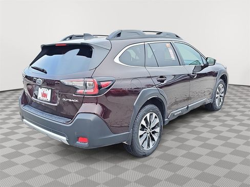 Certified 2023 Subaru Outback Limited image 5