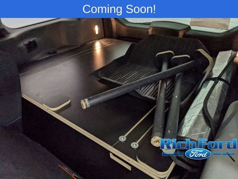 Used 2020 Ford Transit Connect XLT image 24