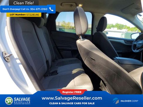 Used 2022 Ford Escape SE AWD/4WD image 13