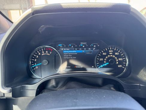 Used 2020 Ford F150 Lariat w/ Equipment Group 502A Luxury AWD/4WD image 13