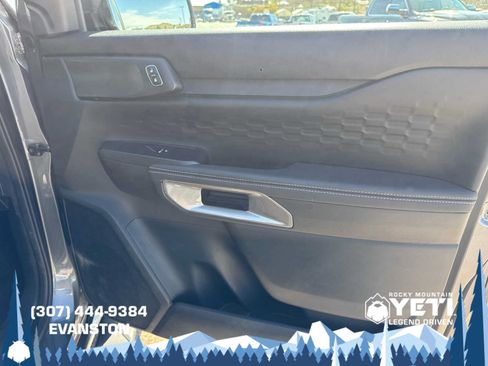 Used 2025 Ford Ranger XLT AWD/4WD image 13