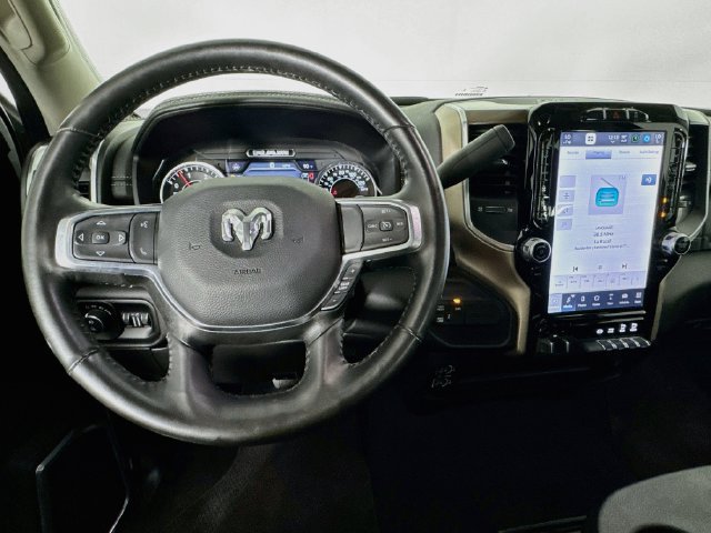 Used 2024 RAM 2500 Laramie AWD/4WD image 10
