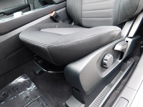 Used 2022 Ford Edge SE AWD/4WD image 16