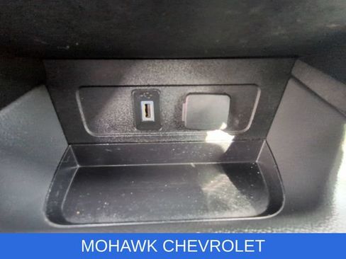 Used 2017 Ford Escape SE w/ Equipment Group 201A AWD/4WD image 35