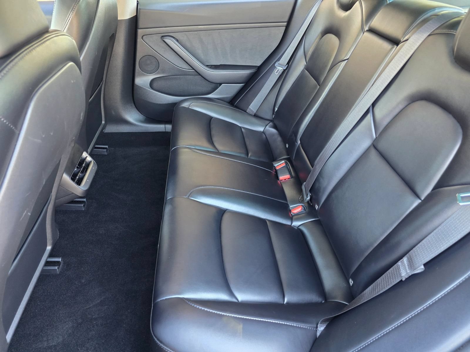 Used 2023 Tesla Model 3 Standard Range RWD image 35