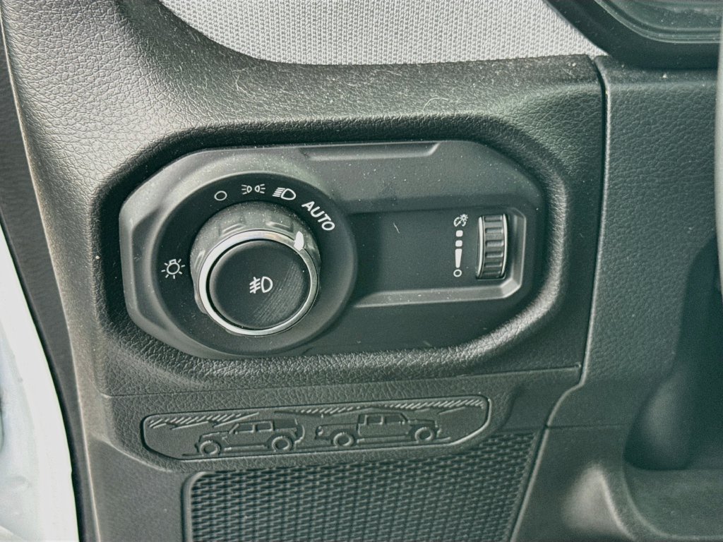 Certified 2024 Jeep Wrangler Unlimited Sport AWD/4WD image 11