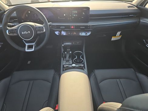 New 2026 Kia K5 EX image 13