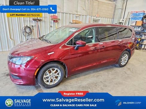Used 2022 Chrysler Voyager LX FWD image 1