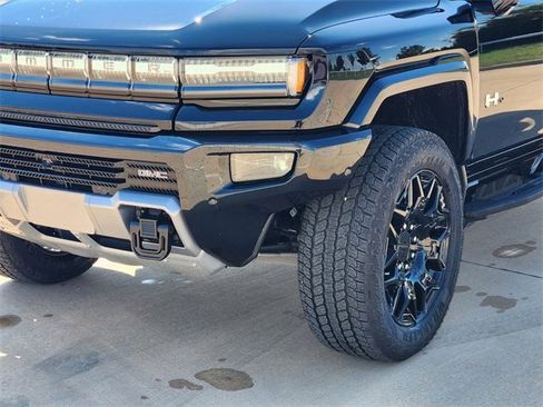 New 2025 GMC Hummer EV 2X image 7