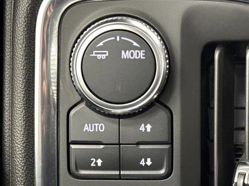 Used 2022 GMC Sierra 2500 AT4 w/ AT4 Premium Plus Package image 25