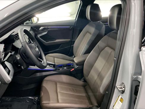 Used 2025 Audi A3 2.0T Premium w/ Convenience Package image 28