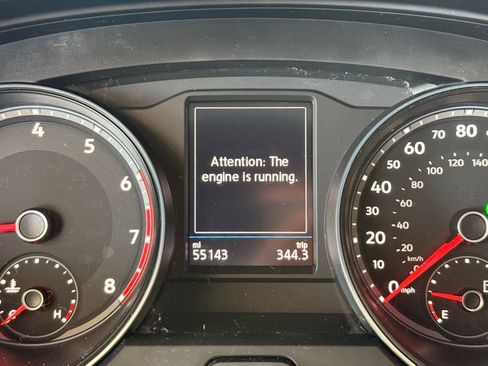 Used 2021 Volkswagen Atlas Cross Sport SE image 27