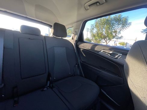 Used 2025 Kia Sportage LX image 37