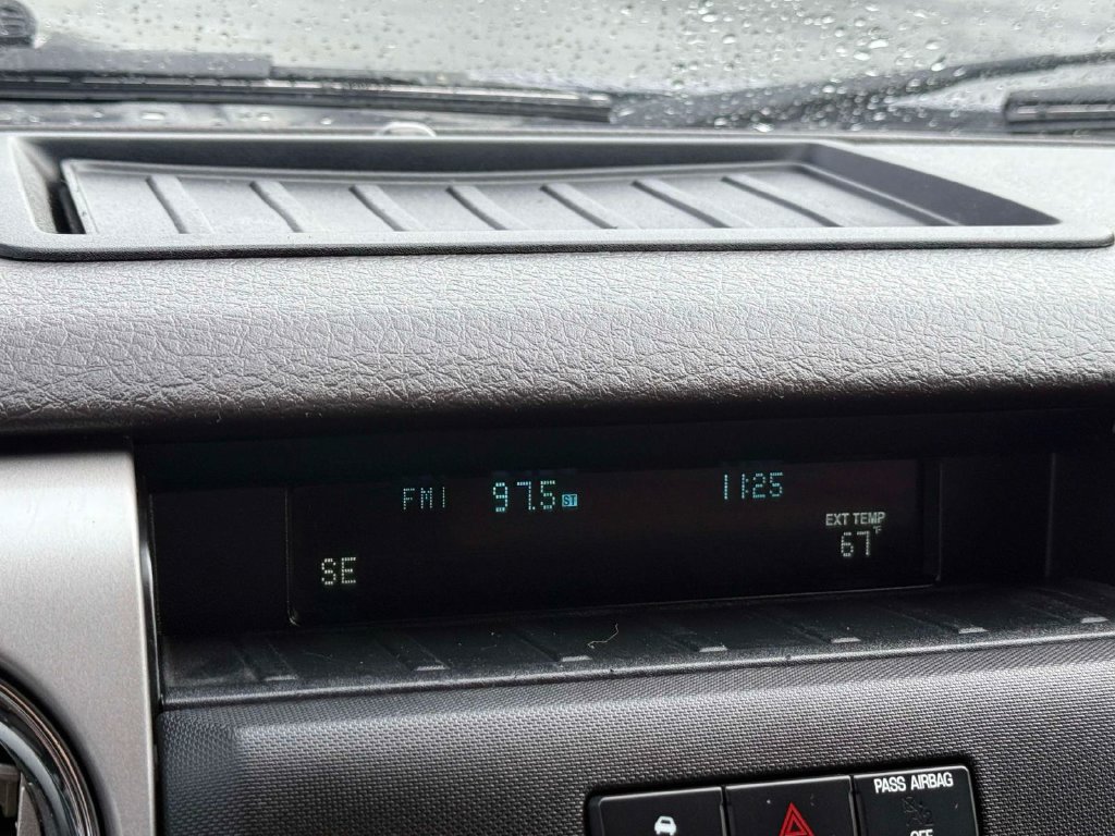 Used 2010 Ford F150 XLT AWD/4WD image 21