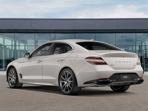 Used 2026 Genesis G70 2.5T AWD/4WD image 5