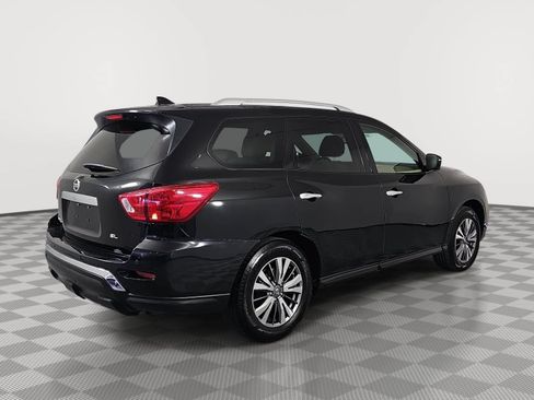 Used 2020 Nissan Pathfinder SL FWD image 8