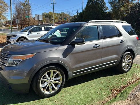 Used 2012 Ford Explorer Limited image 4