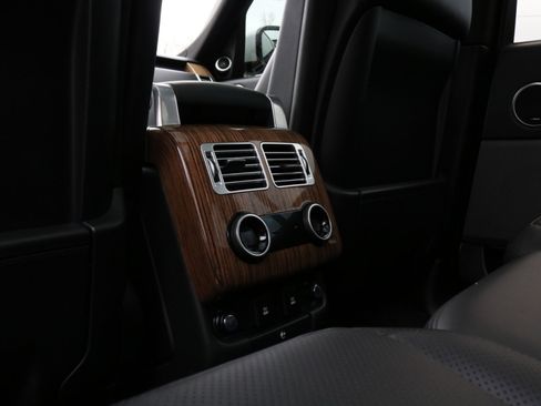 Used 2019 Land Rover Range Rover HSE image 43