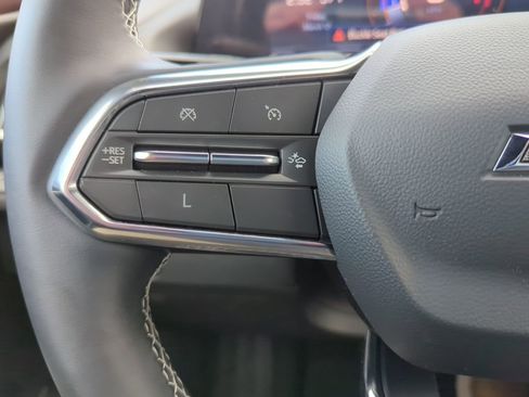 Certified 2024 Chevrolet Traverse LS w/ Midnight/Sport Edition image 23