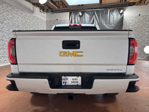 Used 2018 GMC Sierra 1500 Denali w/ Denali Ultimate Package image 4