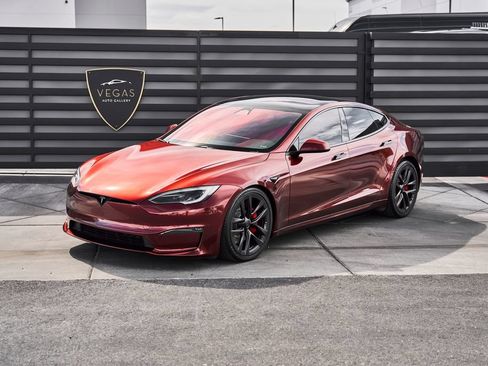 Used 2023 Tesla Model S Plaid AWD/4WD image 5