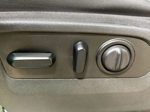 Used 2019 GMC Sierra 1500 SLT w/ SLT Premium Package AWD/4WD image 20