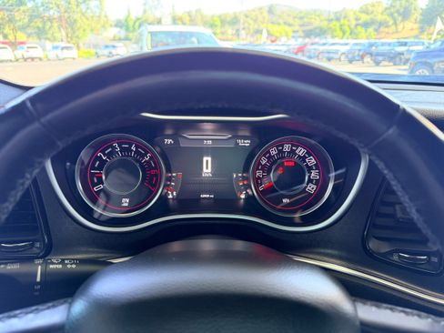 Used 2015 Dodge Challenger R/T Plus RWD image 17