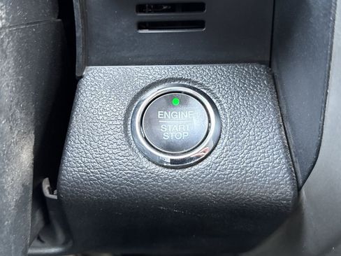 Used 2020 Ford F150 Lariat image 11