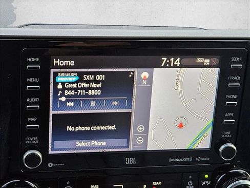 Used 2020 Toyota Highlander Limited FWD image 11