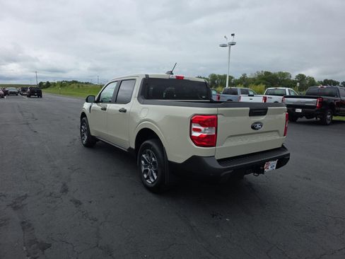 New 2025 Ford Maverick XLT w/ XLT Luxury Package image 3