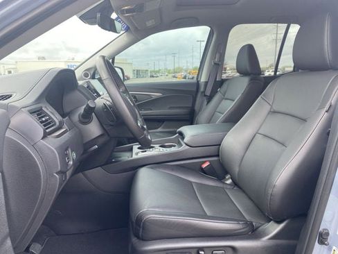 Used 2025 Honda Ridgeline RTL image 9