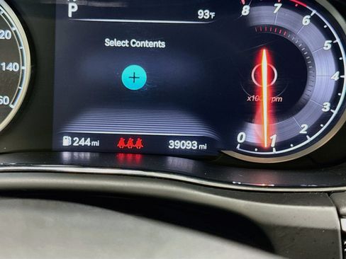 Used 2025 Genesis GV70 2.5T AWD/4WD image 19