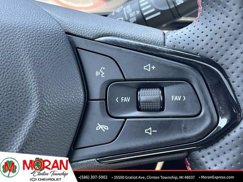 Certified 2024 Chevrolet Trax RS w/ Sunroof Package FWD image 25