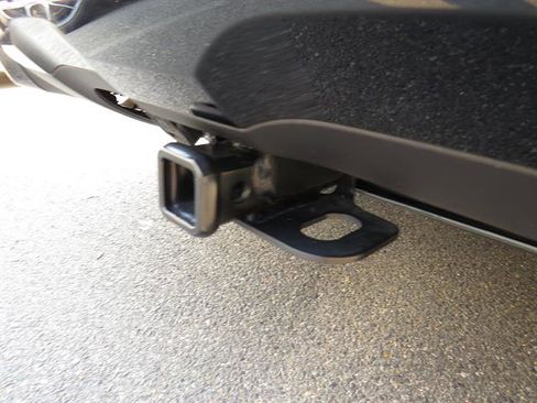 Used 2025 Mercedes-Benz GLC 300 4MATIC image 31