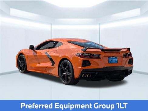 Used 2023 Chevrolet Corvette Stingray Coupe w/ 1LT RWD image 4