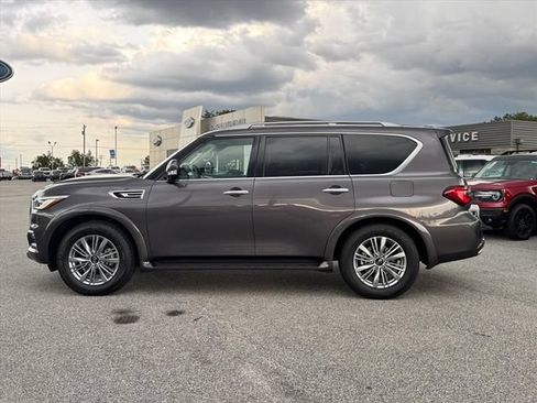 Used 2024 INFINITI QX80 4WD image 6