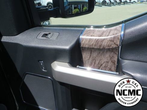 Used 2018 Ford F350 Lariat w/ Lariat Ultimate Package AWD/4WD image 61